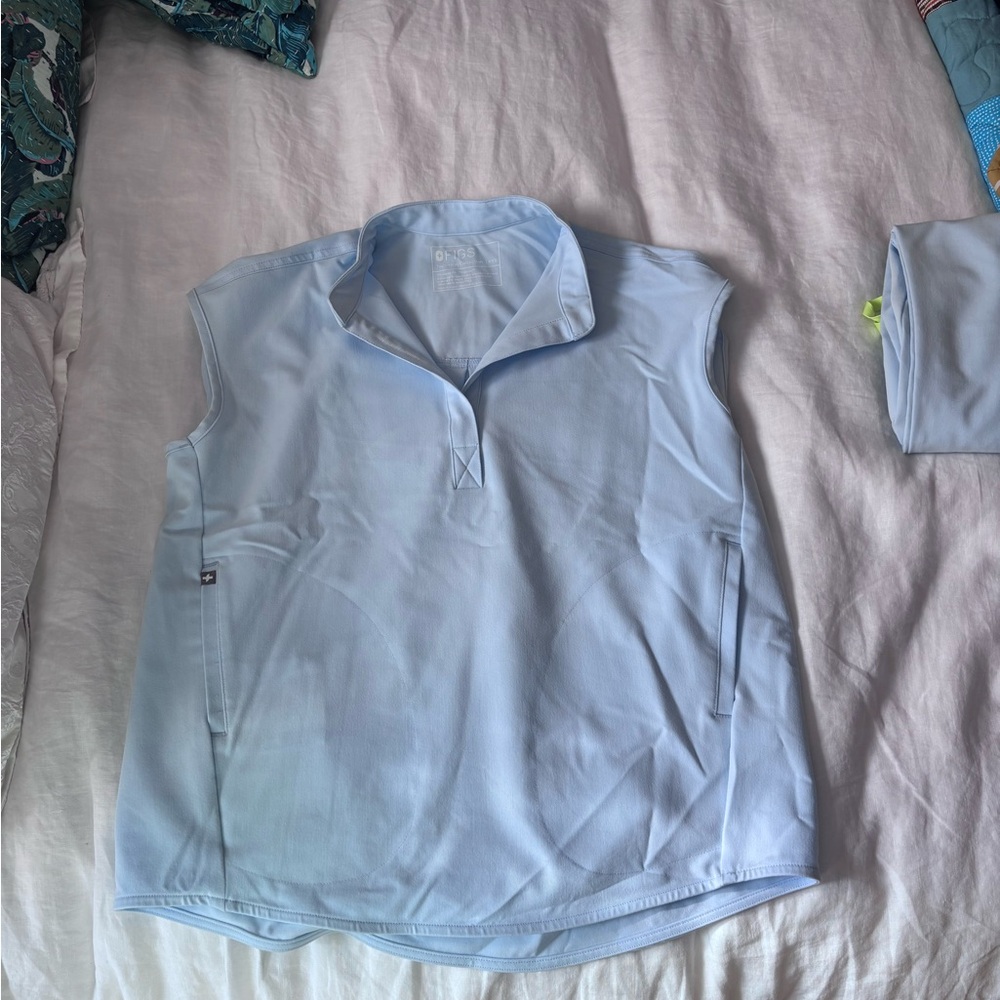Figs Open Skies Rafaela Scrub Top - Picture 2 of 4